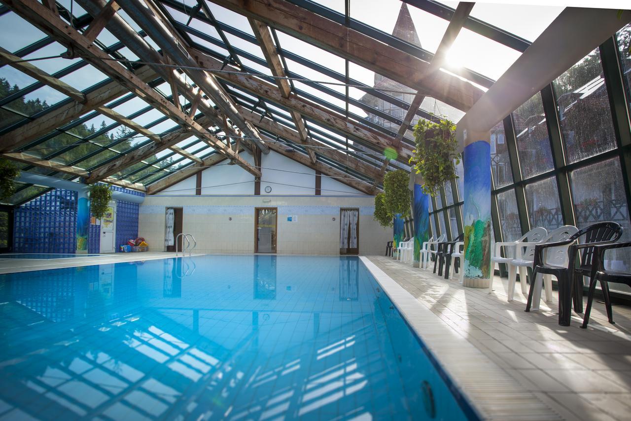 Hotel Las Piechowice Экстерьер фото