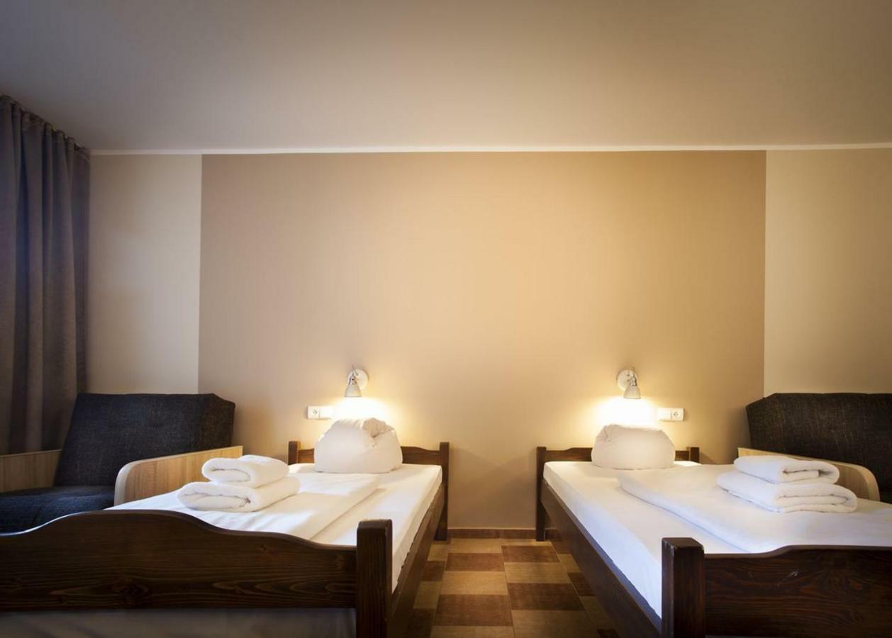 Hotel Las Piechowice Экстерьер фото