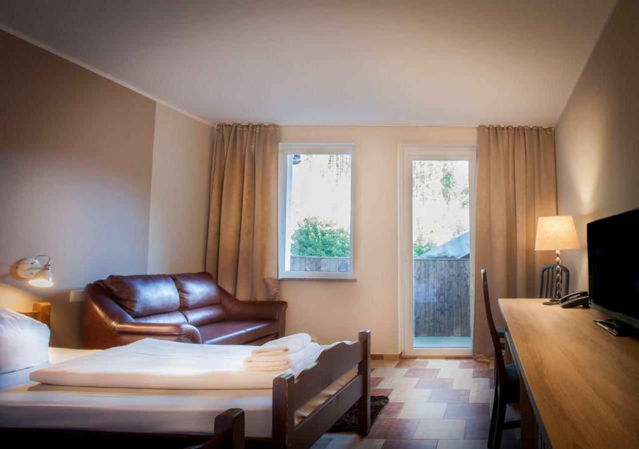 Hotel Las Piechowice Экстерьер фото